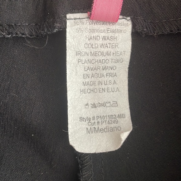 Ponny tail black shorts - Picture 8 of 8